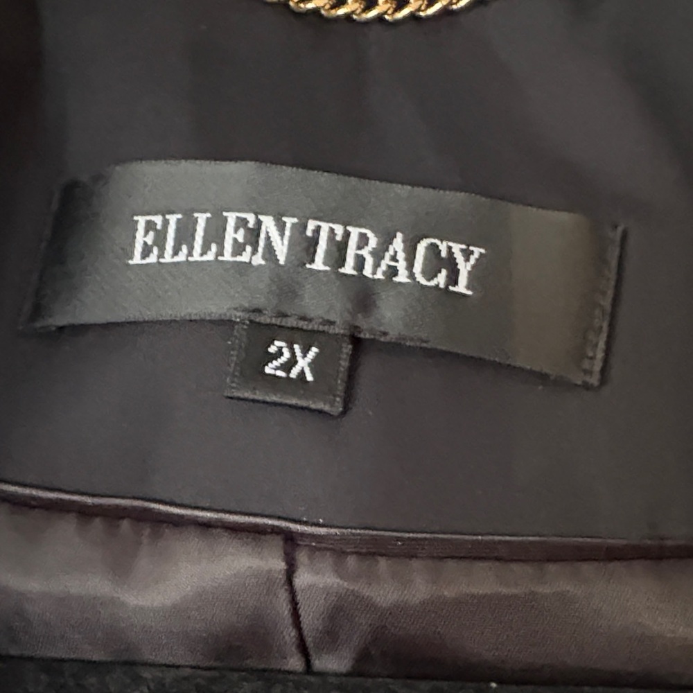 Ellen Tracy Women’s Full Zip Black Lightweight Jacket - Picture 2 of 7